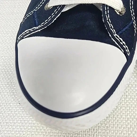 Levi's Stan Buck Navy Women's Sneakers Size 8.5 - Picture 12 of 13